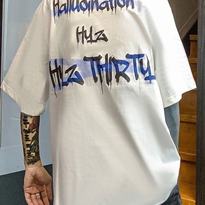 市场上装-T恤-电商T恤