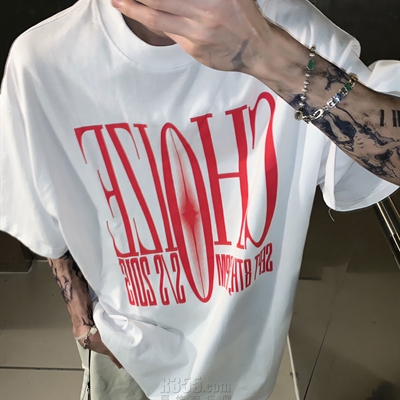 市场上装-T恤-电商T恤