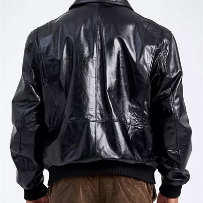 市场上装-皮衣-商务皮衣