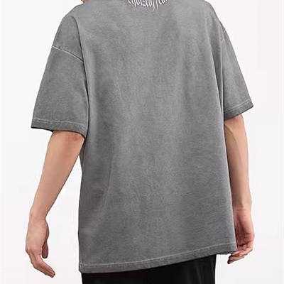 市场上装-T恤-电商T恤