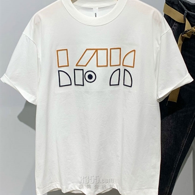 市场上装-T恤-休闲T恤