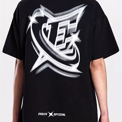 市场上装-T恤-电商T恤