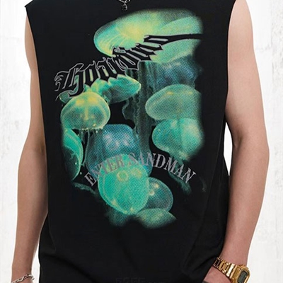 市场上装-T恤-电商T恤