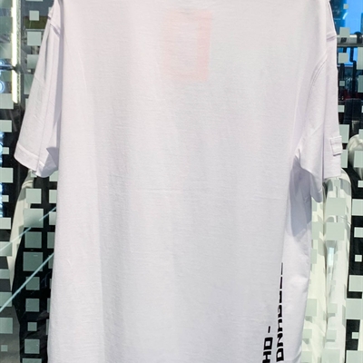 市场上装-T恤-欧货T恤