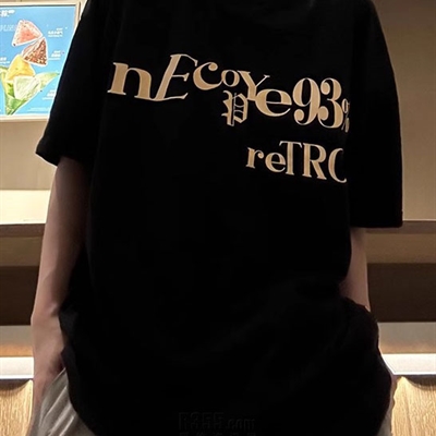 市场上装-T恤-电商T恤