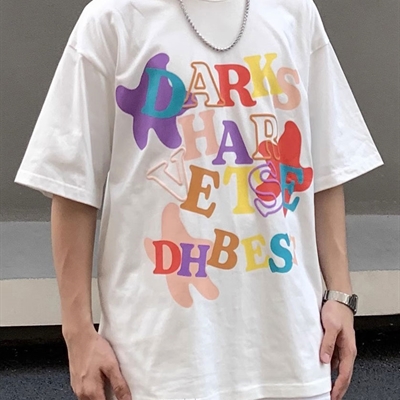 市场上装-T恤-电商T恤