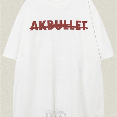 市场上装-T恤-电商T恤