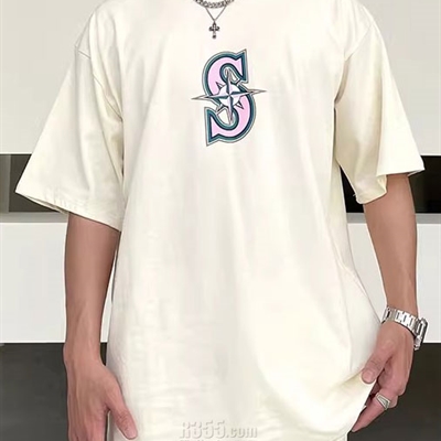 市场上装-T恤-电商T恤