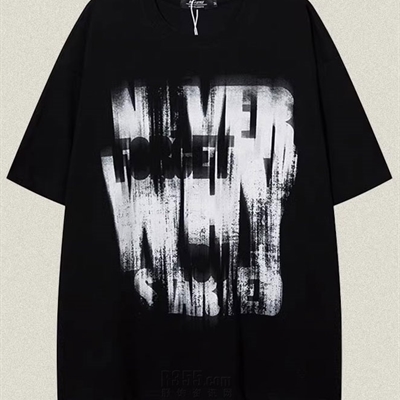 市场上装-T恤-电商T恤