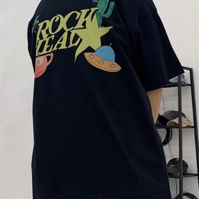 市场上装-T恤-电商T恤