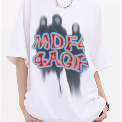 市场上装-T恤-电商T恤