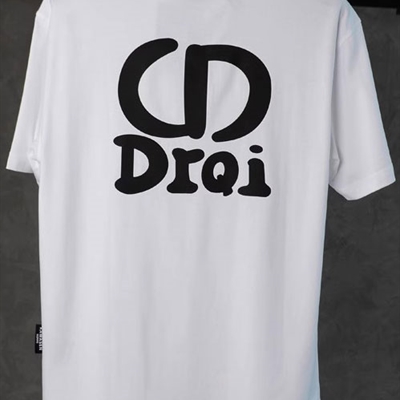 市场上装-T恤-欧货T恤