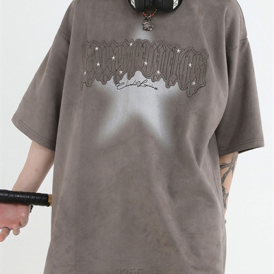 市场上装-T恤-电商T恤