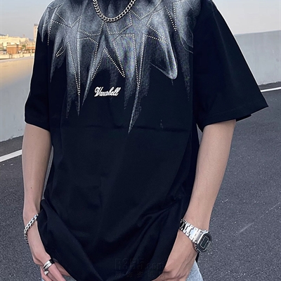 市场上装-T恤-电商T恤