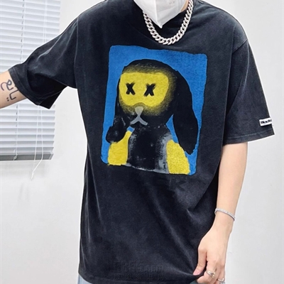 市场上装-T恤-电商T恤