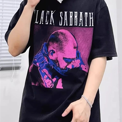 市场上装-T恤-电商T恤