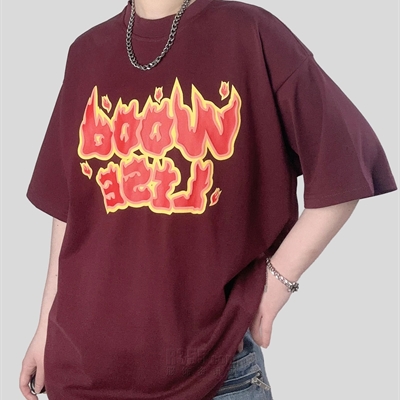 市场上装-T恤-电商T恤