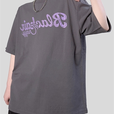 市场上装-T恤-电商T恤