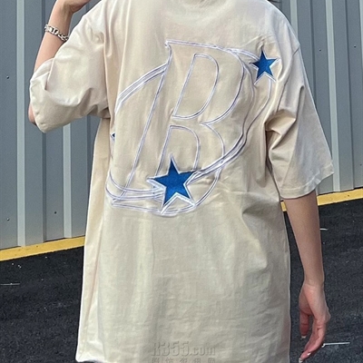 市场上装-T恤-电商T恤