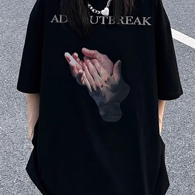 市场上装-T恤-电商T恤