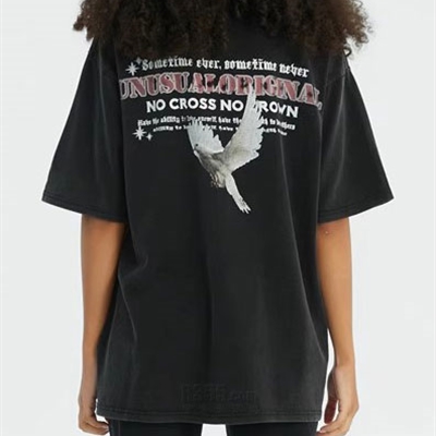 市场上装-T恤-电商T恤