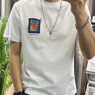 市场上装-T恤-休闲T恤