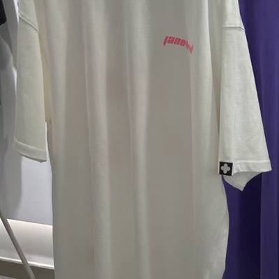 市场上装-T恤-欧货T恤