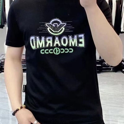 市场上装-T恤-欧货T恤