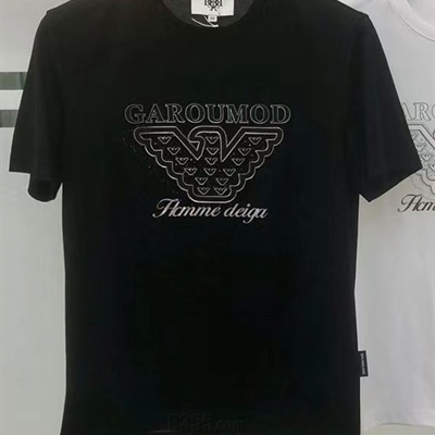 市场上装-T恤-欧货T恤