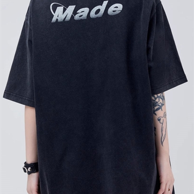 市场上装-T恤-电商T恤