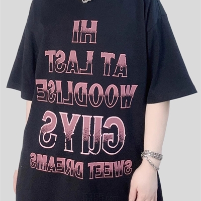 市场上装-T恤-电商T恤