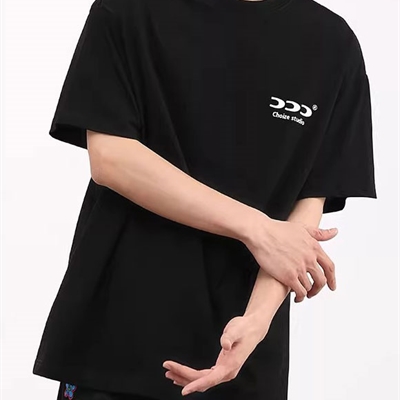 市场上装-T恤-电商T恤