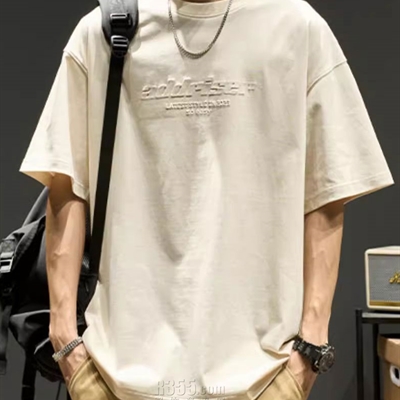 市场上装-T恤-电商T恤