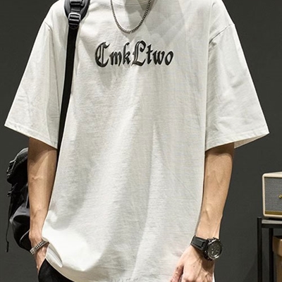 市场上装-T恤-电商T恤