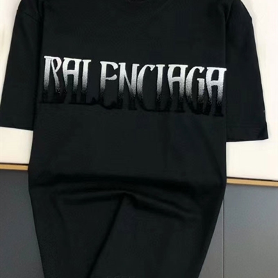 市场上装-T恤-欧货T恤