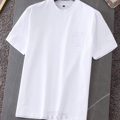 市场上装-T恤-欧货T恤
