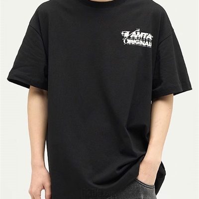 市场上装-T恤-电商T恤