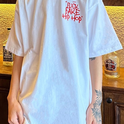 市场上装-T恤-电商T恤