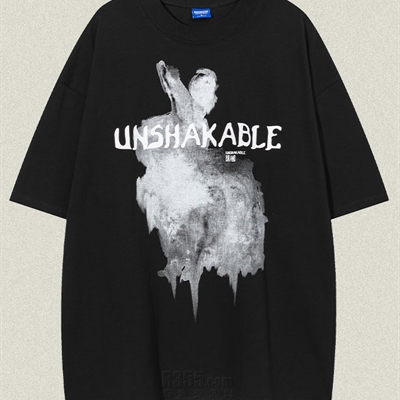 市场上装-T恤-电商T恤