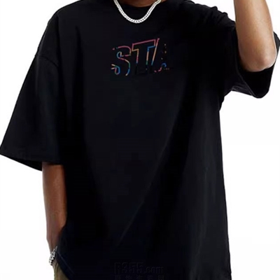 市场上装-T恤-电商T恤