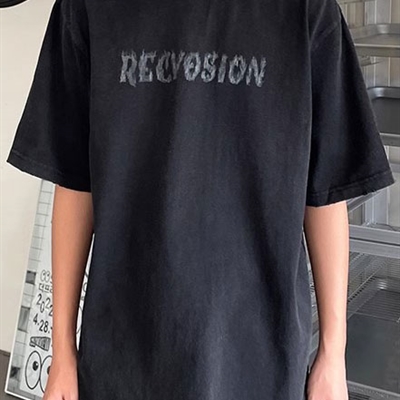 市场上装-T恤-电商T恤