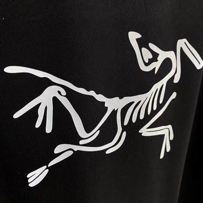 市场上装-T恤-欧货T恤