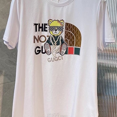 市场上装-T恤-欧货T恤