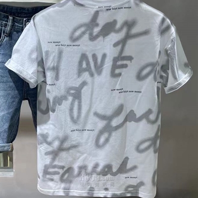 市场上装-T恤-休闲T恤