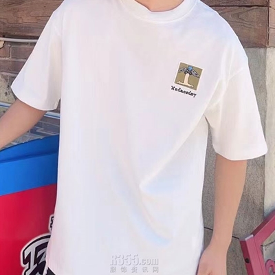 市场上装-T恤-休闲T恤