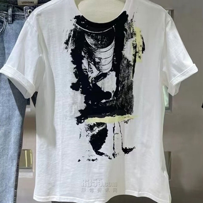 市场上装-T恤-休闲T恤