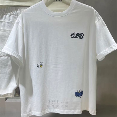 市场上装-T恤-休闲T恤