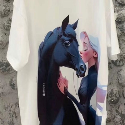 市场上装-T恤-欧货T恤