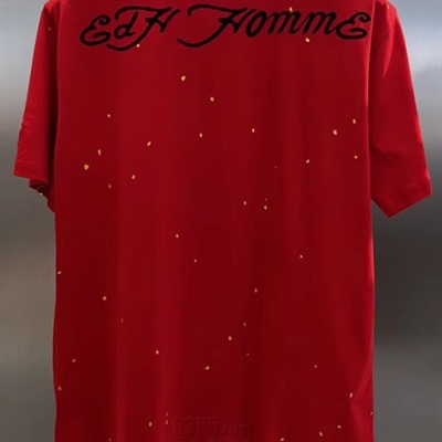 市场上装-T恤-欧货T恤