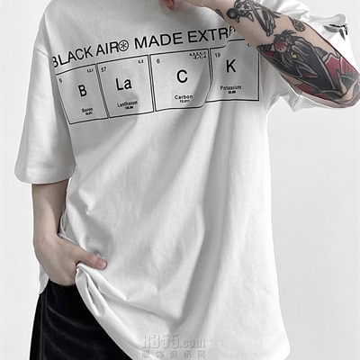 市场上装-T恤-电商T恤